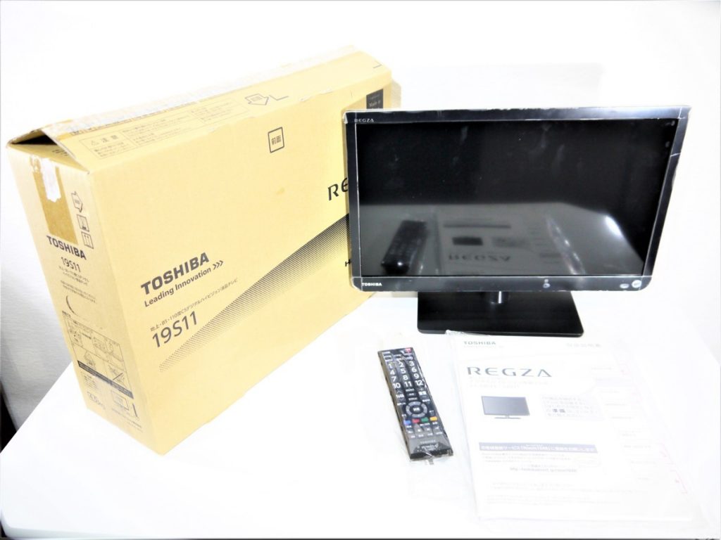 動作品 TOSHIBA 東芝 REGZA レグザ 19S11 液晶カラーテレビ 19型 2017年製 19インチ リモコン付き TVのお買取を