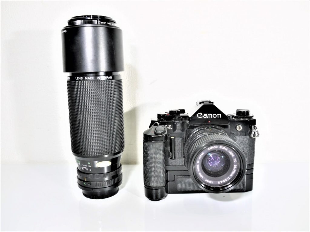 純国産  レンズ100-300mm FE2 Nikon フィルムカメラ