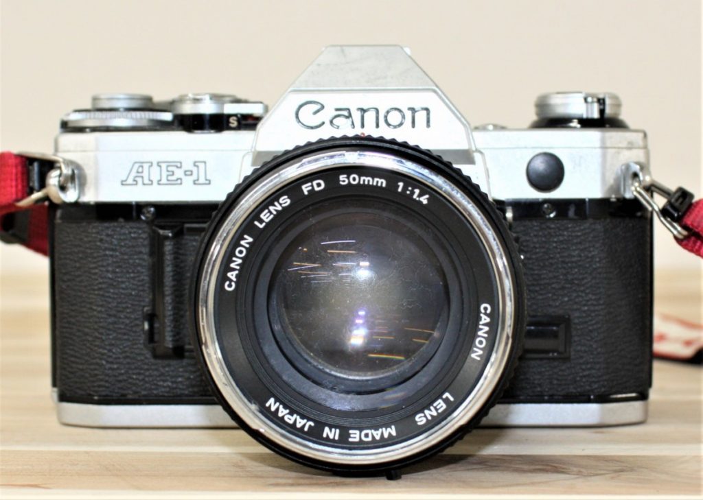 Canon キヤノン AE-1 + New FD 50mm F1.4 MF一眼レフカメラ FDマウントのお買取をさせていただきました