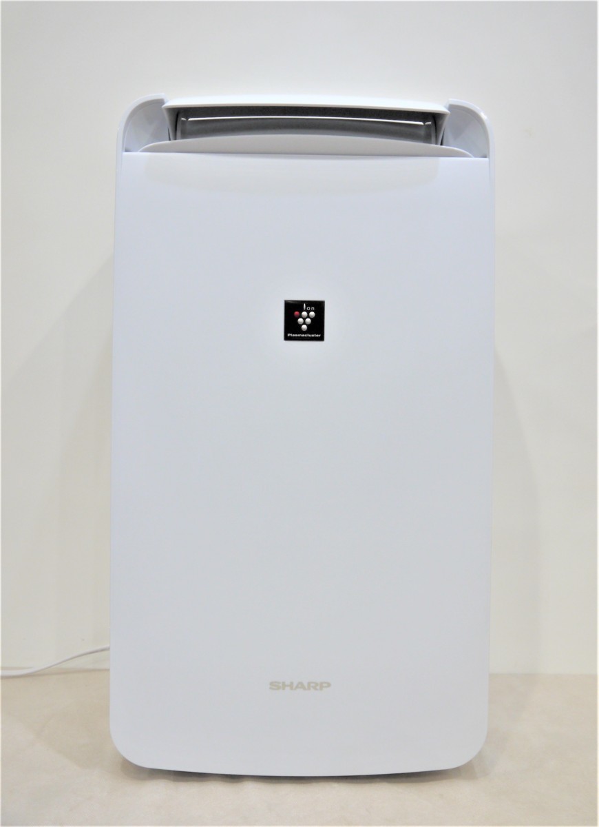 SHARP 衣類除湿機 冷風機能付き CM-J100-W 2019年製 - 冷暖房/空調