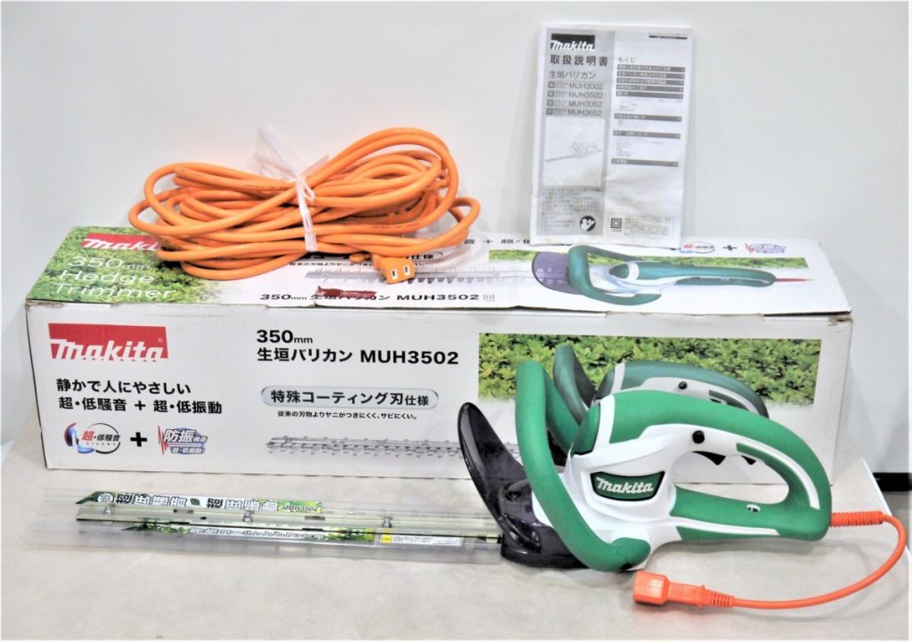 マキタ makita 生垣バリカン 刈込幅350mm MUH3502 芝刈り機 草刈り機 電動トリマーのお買取をさせていただきました