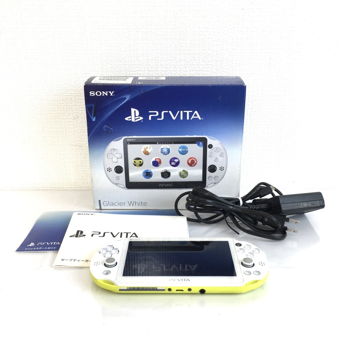 SONY PS Vita PCH-2000 ZA22 ライムグリーン ホワイト ソニー プレステのお買取をさせていただきました。 | 出張買取
