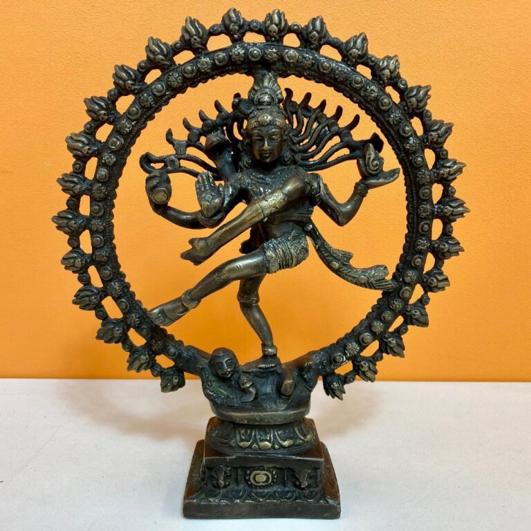 豊富な格安仏像 銅製 仏教美術 踊るシヴァ神 守り神 アンティーク 金属工芸 仏像