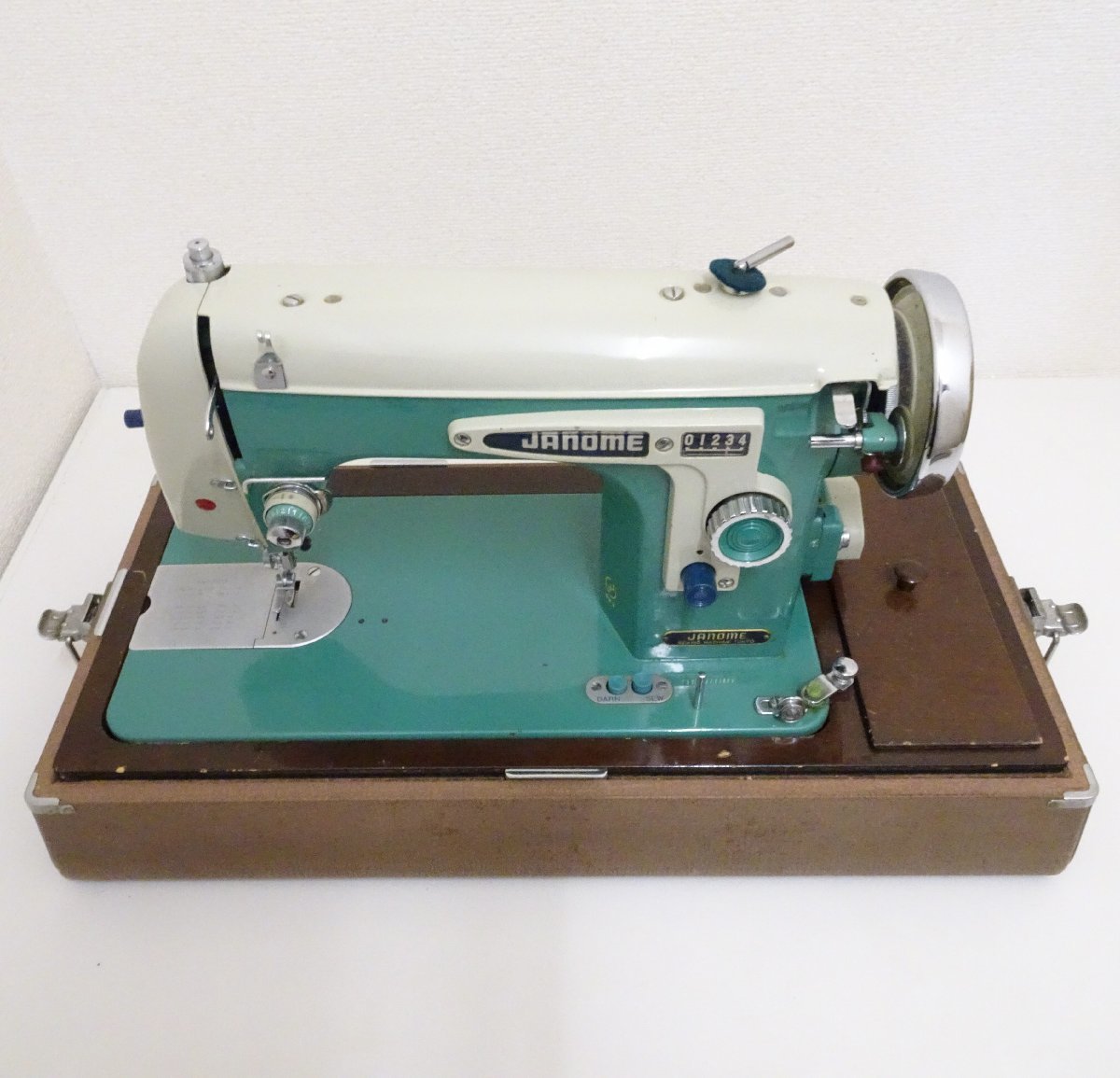 JANOME ジャノメ ミシン SEWING MOTOR 9951 アンティークのお買取をさせていただきました。 出張買取なら錬金堂