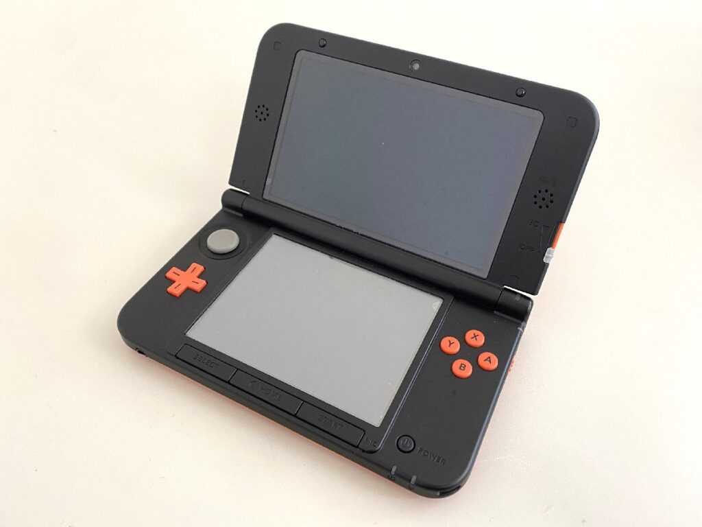 Nintendo 任天堂 ニンテンドー 3DSLL SPR-001 オレンジ×ブラック 本体 ゲーム機 初期化・簡易動作確認済み