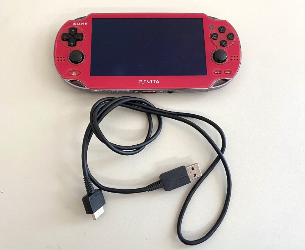 SONY ソニー PlayStation VITA PSvita コズミックレッド PCH-1000 本体 ゲーム機 初期化・動作確認済み