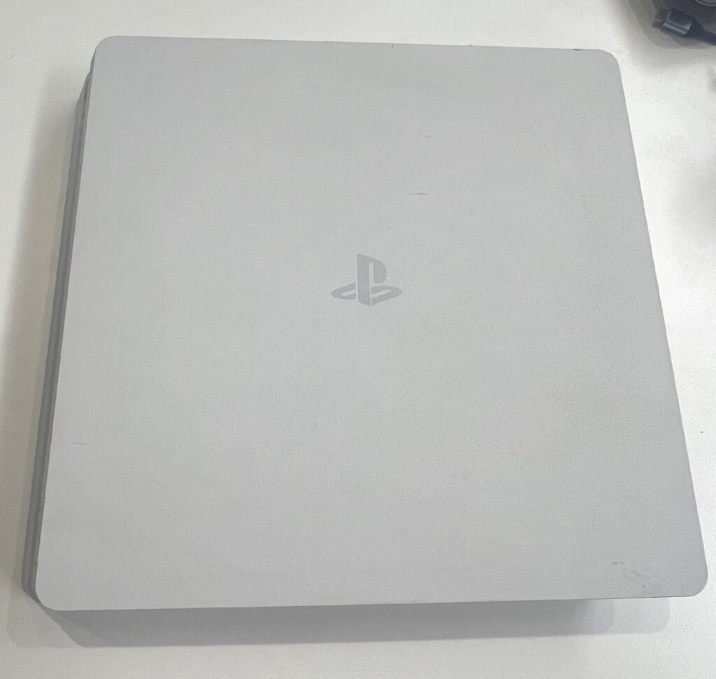 SONY ソニー PlayStation4 PS4 CUH-2100B ホワイト 本体のみ