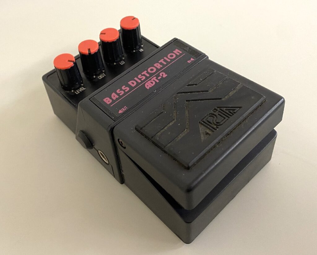 Aria アリア BASS DISTORTION ADT-2 ベースディストーション エフェクター
