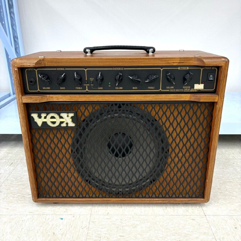 ギターアンプ VOX VR30RW ウッドキャビネット