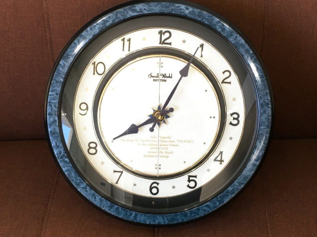 RHYTHM Small World 4MH754 リズム時計 壁掛け時計 からくり時計 動確済み