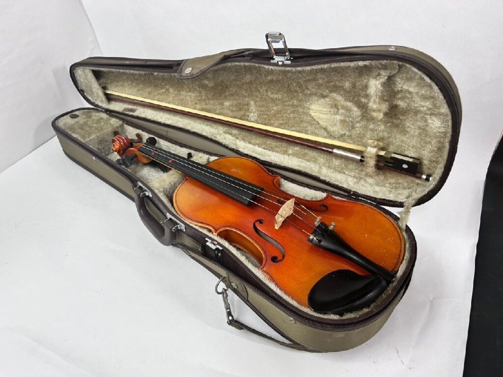 Suzuki スズキ No.200 Size4/4 Anno1995 スズキバイオリン ケース付 ミュート付
