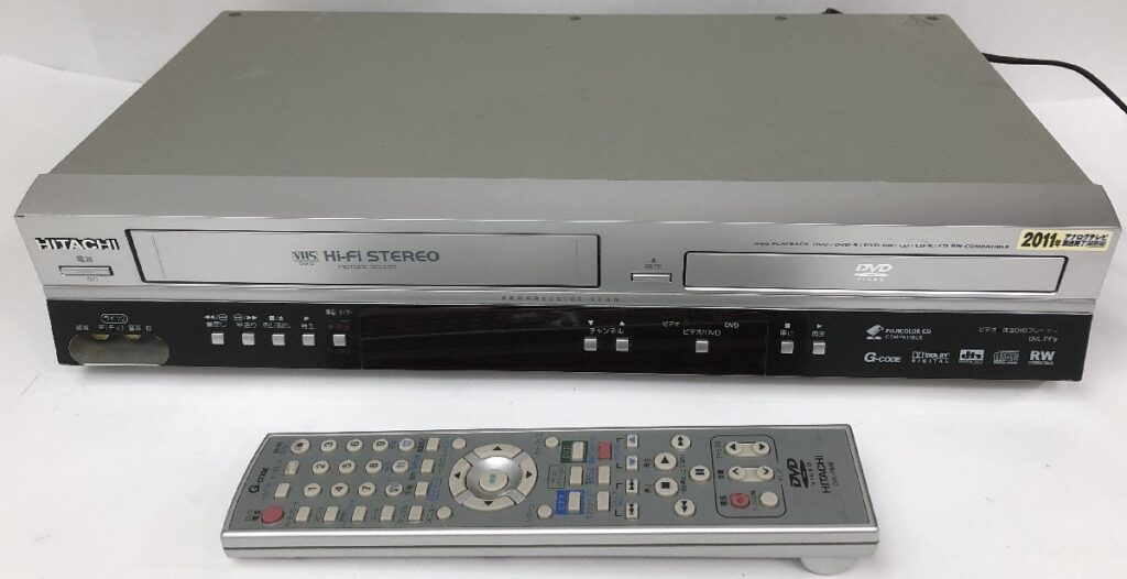 通電確認済み HITACHI 日立 DVL-PF9 ビデオ一体型 DVDプレーヤー VHS プログレッシブ再生対応 2007年製 現状品