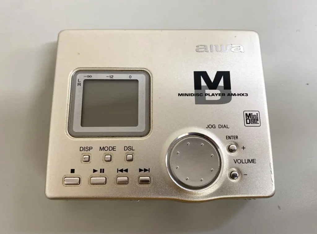 aiwa アイワ MINIDISC PLAYER AM-HX3 ポータブル MDプレイヤー 箱無し 通電確認済み