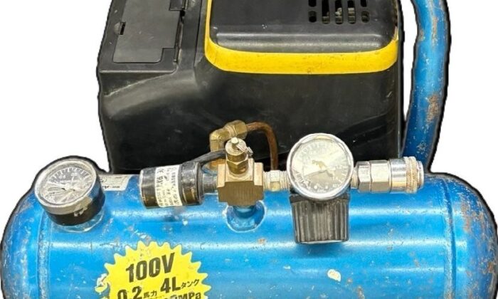 makita マキタ 電動ハンマ HM1304 電動工具 ケース 取扱説明書 makita マキタ 電動ハンマ HM1304 電動工具 ケース 取扱説明書