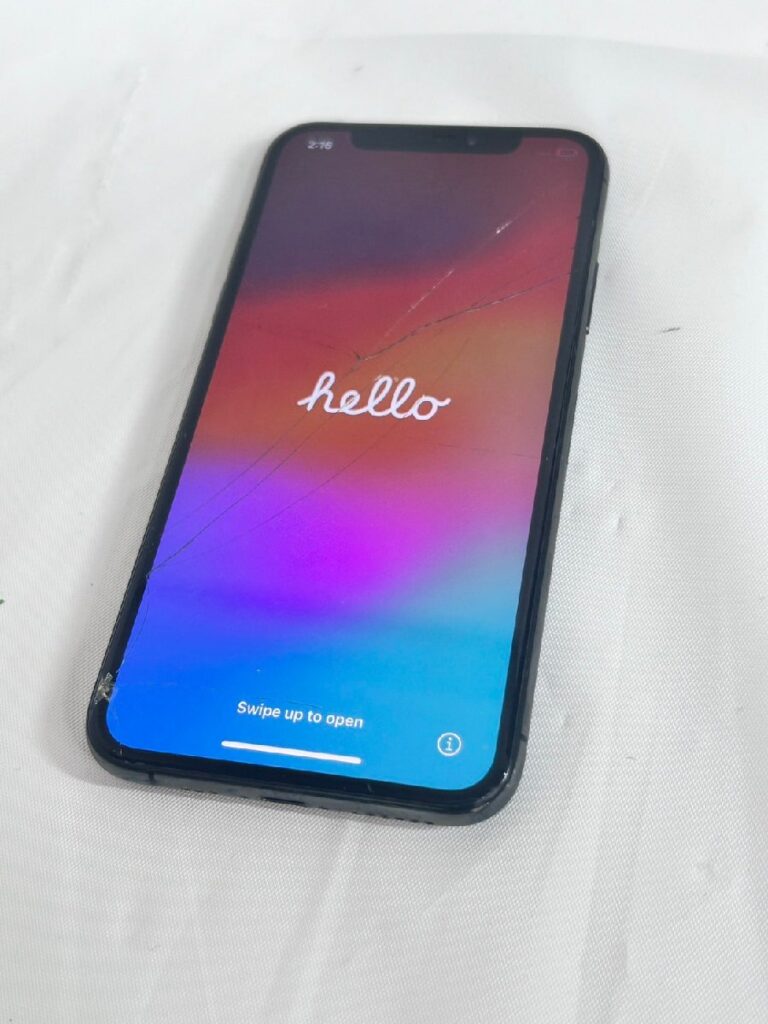 Apple アップル A2098 iPhone XS アイフォン スマホ 初期化済み