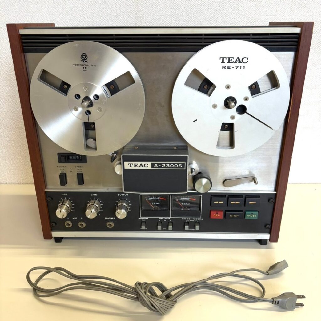 TEAC ティアック A-2300S オープンリールデッキ STEREO TAPE DECK ステレオテープデッキ RE-711