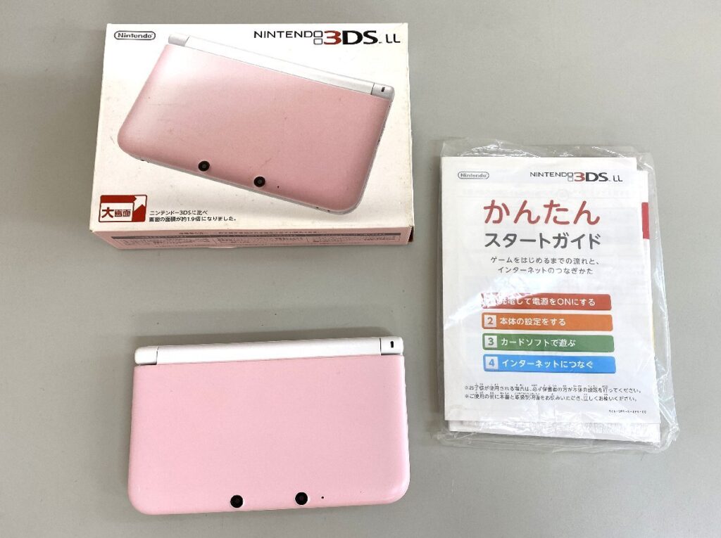 Nintendo 任天堂 3DSLL SPR-001 ピンク×ホワイト ゲーム機 本体 初期化・簡易動作確認済み