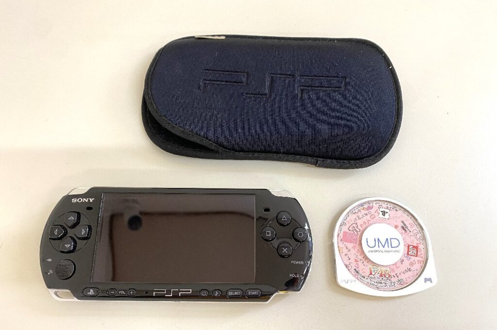 SONY ソニー PlayStation Portable PSP-3000 ピアノブラック ゲーム機 本体 初期化・簡易動作確認済み