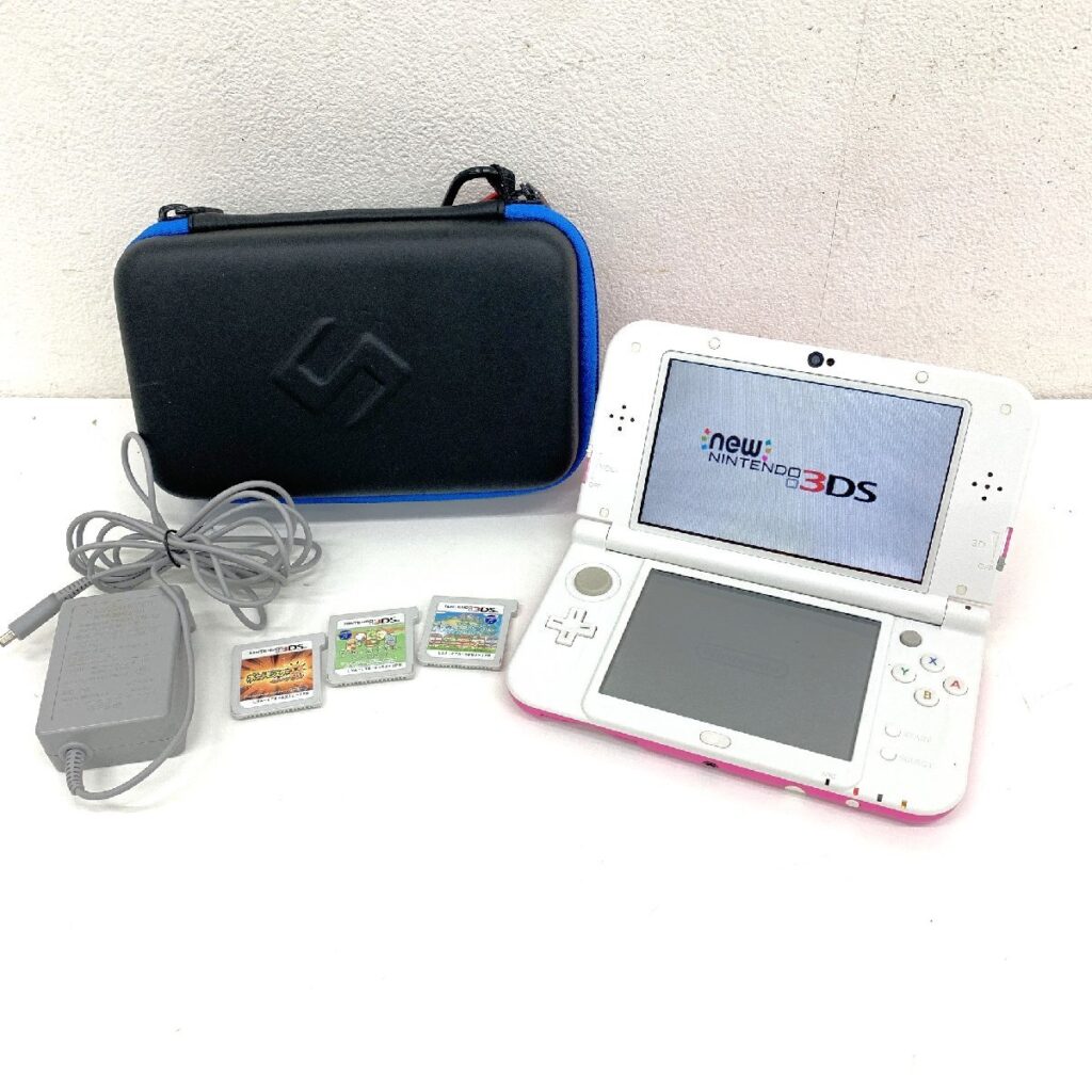 Nintendo 任天堂 ニンテンドー new 3DS LL RED-001 ピンク 充電コード付 初期化 ソフト付き ポケモン/すみっコぐらし