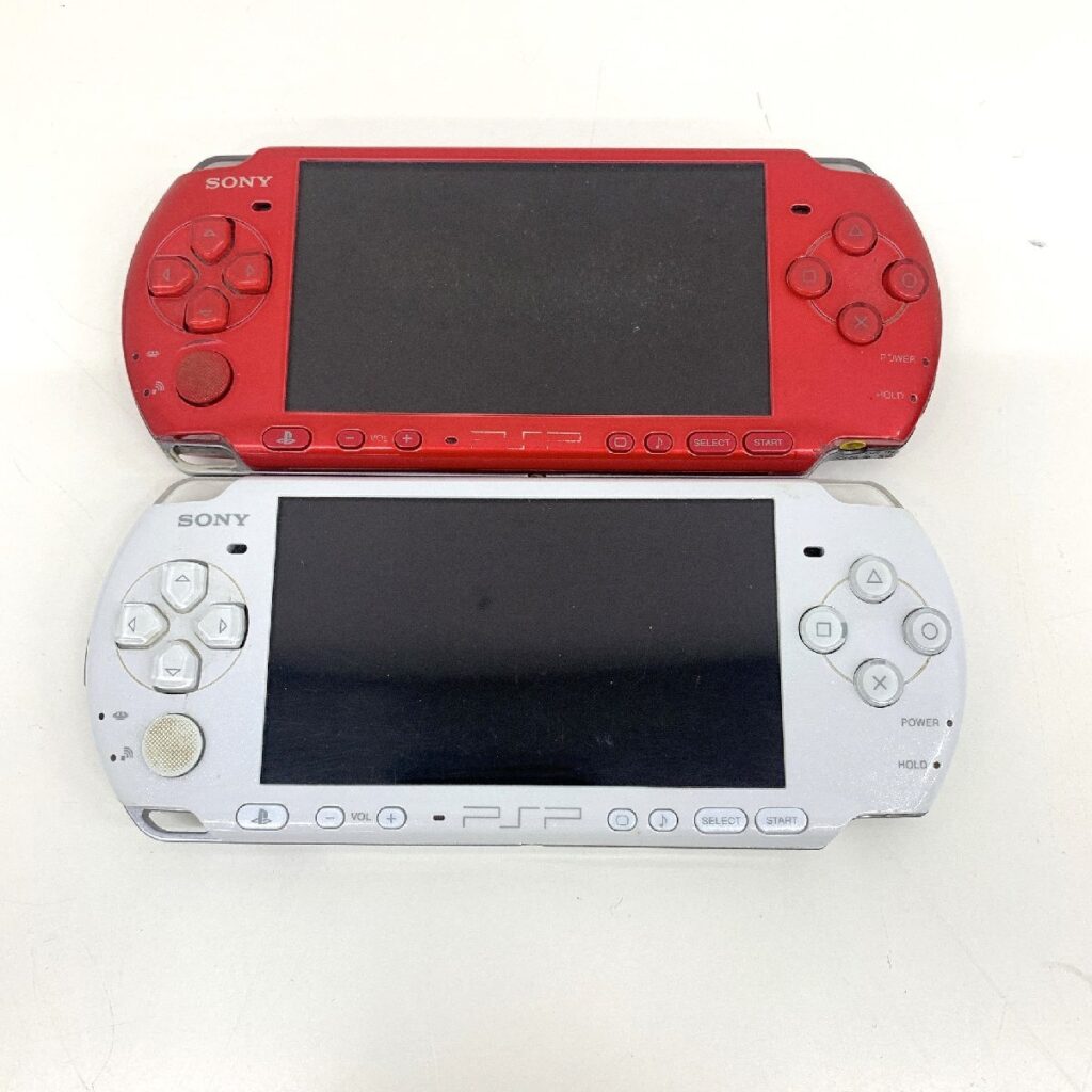 SONY ソニー PSP プレイステーションポータブル PSP-3000 まとめ ２点 バッテリー無し 4GB メモリーカード付属
