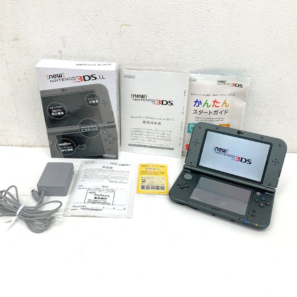 Nintendo 任天堂 ニンテンドー new 3DS LL RED-001 メタリックブラック 元箱 充電コード付 初期化 簡易動作確認済み