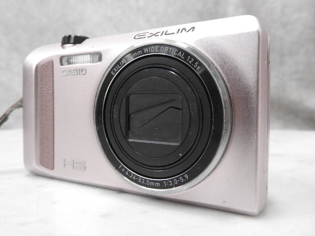 CASIO EXILIM HS シルバー コンパクトデジタルカメラ　電池付 CASIO EXILIM HS コンパクトデジタルカメラ CASIO EXILIM HS