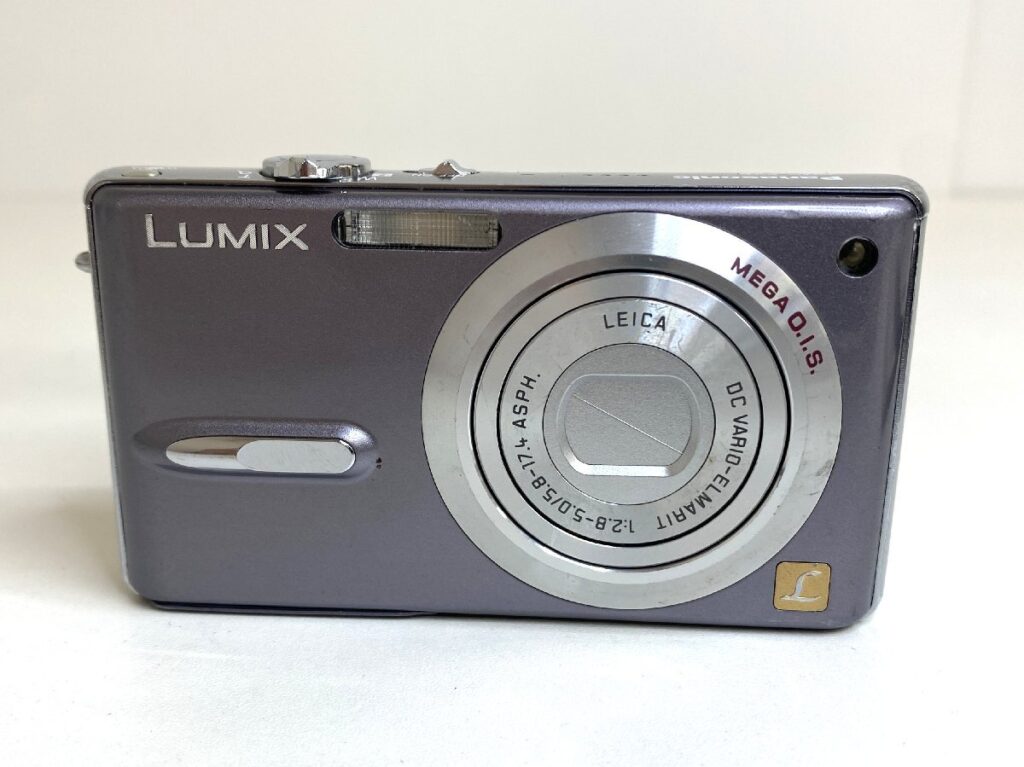 【美品】Panasonic パナソニックLUMIX DMC-FX9 グレー 概要 デジタルカメラ DMC-FX9 | LUMIX（ルミックス） ミラーレス