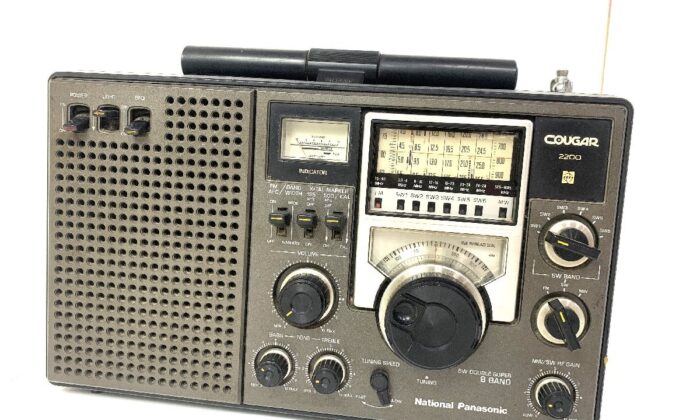 ONKYO SA-205HDX オンキョー コンパクト高音質AVアンプ 音響機器