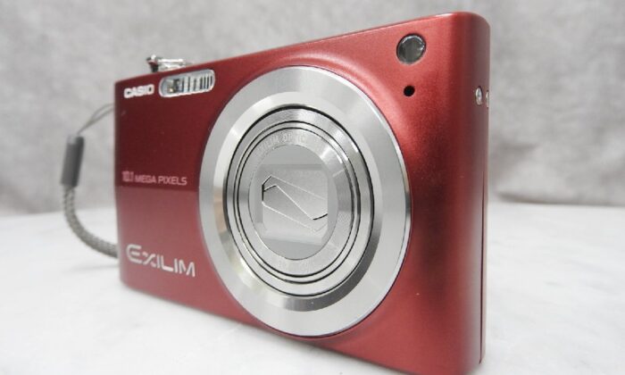 FUJIFILM 富士フィルム デジタルカメラ FINEPIX ファインピクス