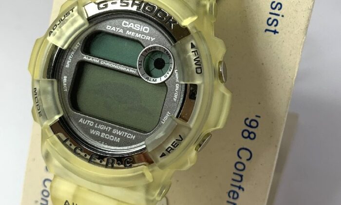 腕時計 クレディ・スイス 純銀　999.0 ペア　男女　2本 腕時計 クレディ・スイス 純銀 999.0 ペア 男女 2本