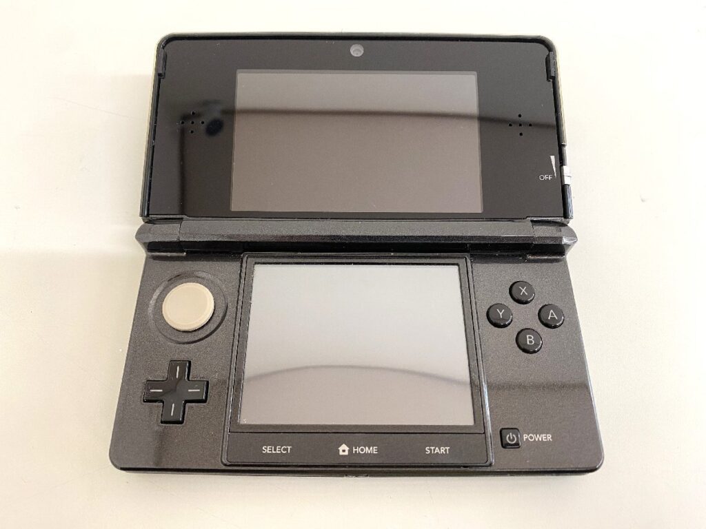 Nintendo 任天堂 3DS CTR-001 コスモブラック ゲーム機 本体 初期化・簡易動作確認済み