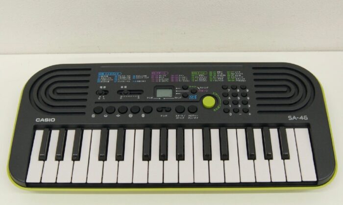 CHARVEL by JACKSON エレキギター TX76113 完動品 Yahoo!オークション - Charvel by Jackson シャーベル エレキ