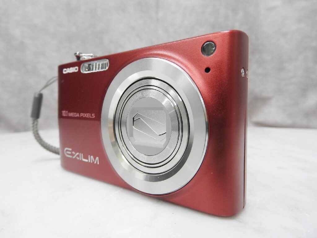 CASIO EXILIM EX-Z200 コンパクトデジタルカメラ カシオ