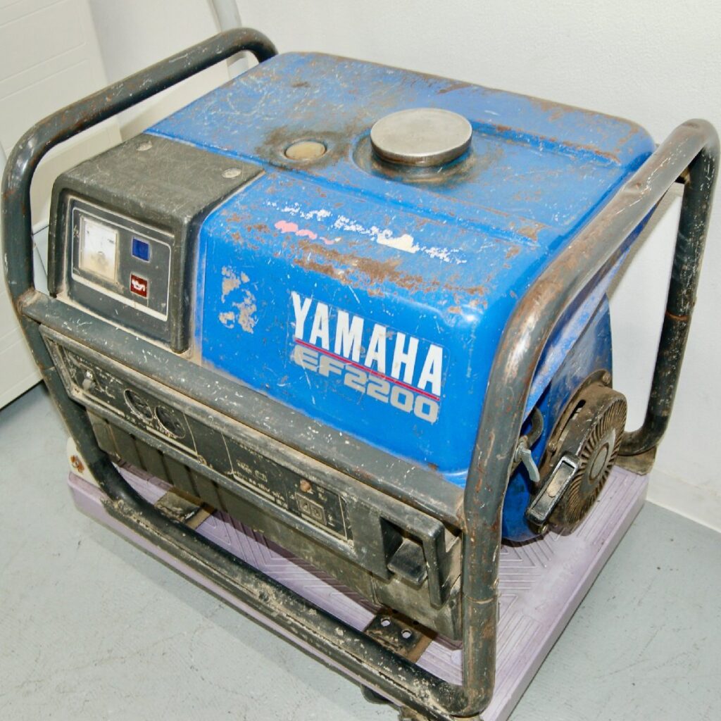 YAMAHA 発電機 EF2200 ヤマハ発動機