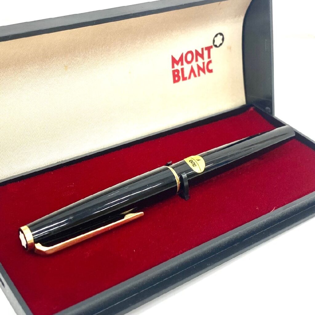 MONTBLANC モンブラン 万年筆 ペン先 585 ブラック × ゴールド 筆記用具 文房具
