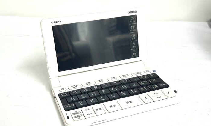 SONY AIBO 初期型 ERS-111 ソニー アイボ シルバー ペット型