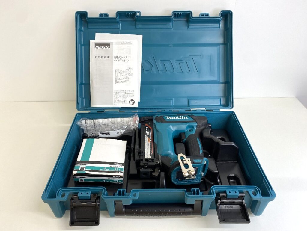 makita 充電式タッカ ST421D 4mm J線 マキタ 電動工具