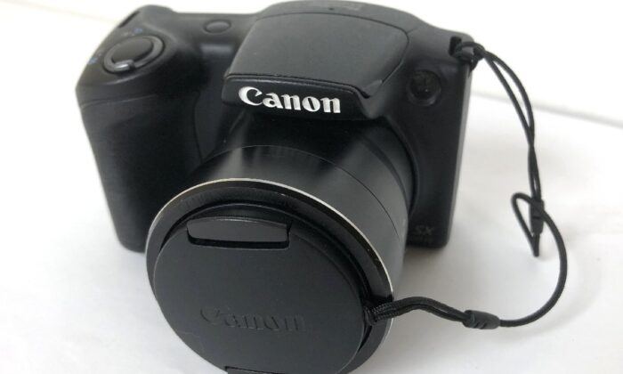 Canon IXY DIGITAL 10 PC1228【キャノン/デジカメ】 31qOwDhXQWL._SS200_.jpg