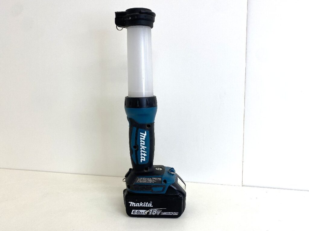 makita ML807 マキタ 充電式LEDワークライト 14.4V/18V 本体