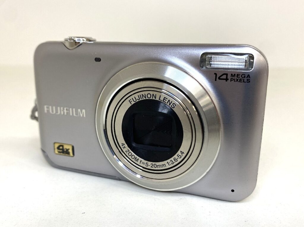 FUJIFILM FinePix JX180 シルバー 富士フイルム ファインピクス デジタルカメラ デジカメ