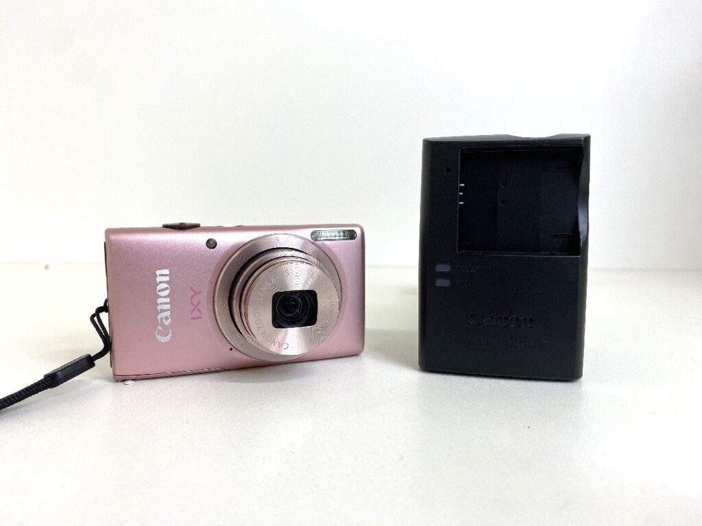 Canon IXY 90F PC2018 キャノン コンパクトデジタルカメラ 充電器付き
