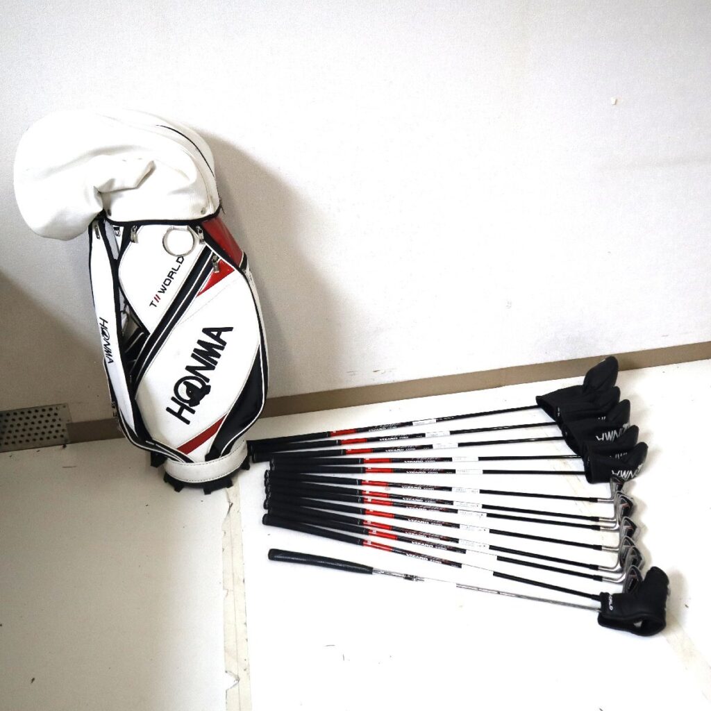 HONMA ゴルフクラブ13本 1.3.5.U22.U25 アイアン6.7.8.9.10.SW.AW.P キャディバッグ T2 WORLD 本間ゴルフ