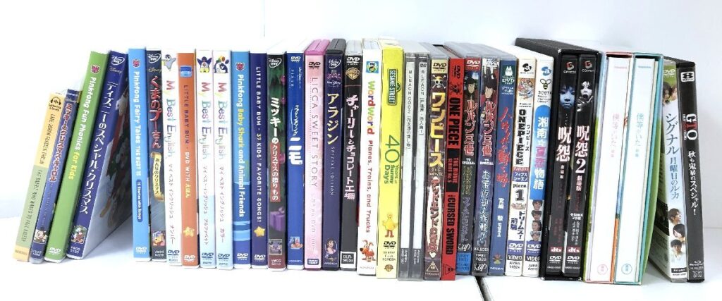 DVD まとめ 29点 ディズニー/アラジン/ ワンピース/呪怨 など