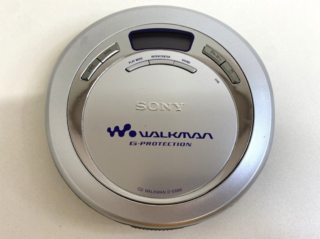 SONY CD WALKMAN D-E666 ソニー ウォークマン ポータブルCDプレーヤー