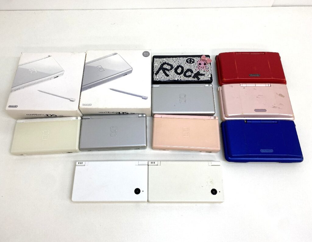 Nintendo DS DSi DSLite 本体 NTR-001 TWL-001 USG-001 10台 まとめ売り 任天堂 ゲーム機