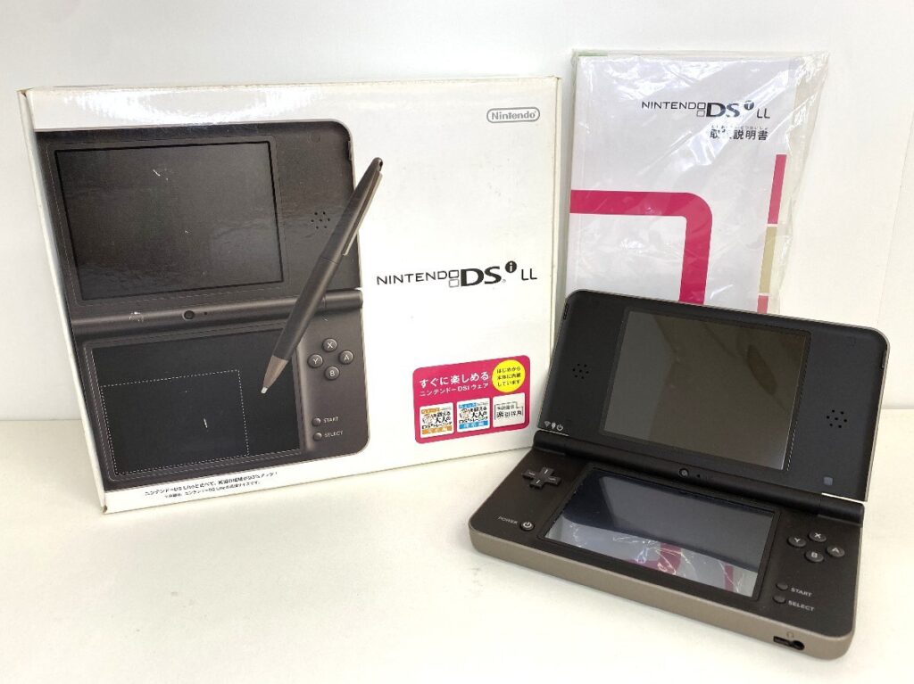 Nintendo DSiLL 本体 ダークブラウン UTL-001 任天堂 ニンテンドー ゲーム機