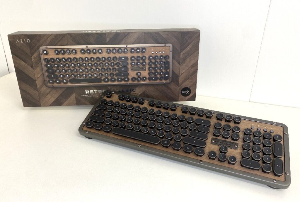 AZIO RETRO CLASSIC タイプライター メカニカルキーボード MK-RETRO-BT-W-01-TW-02 周辺機器