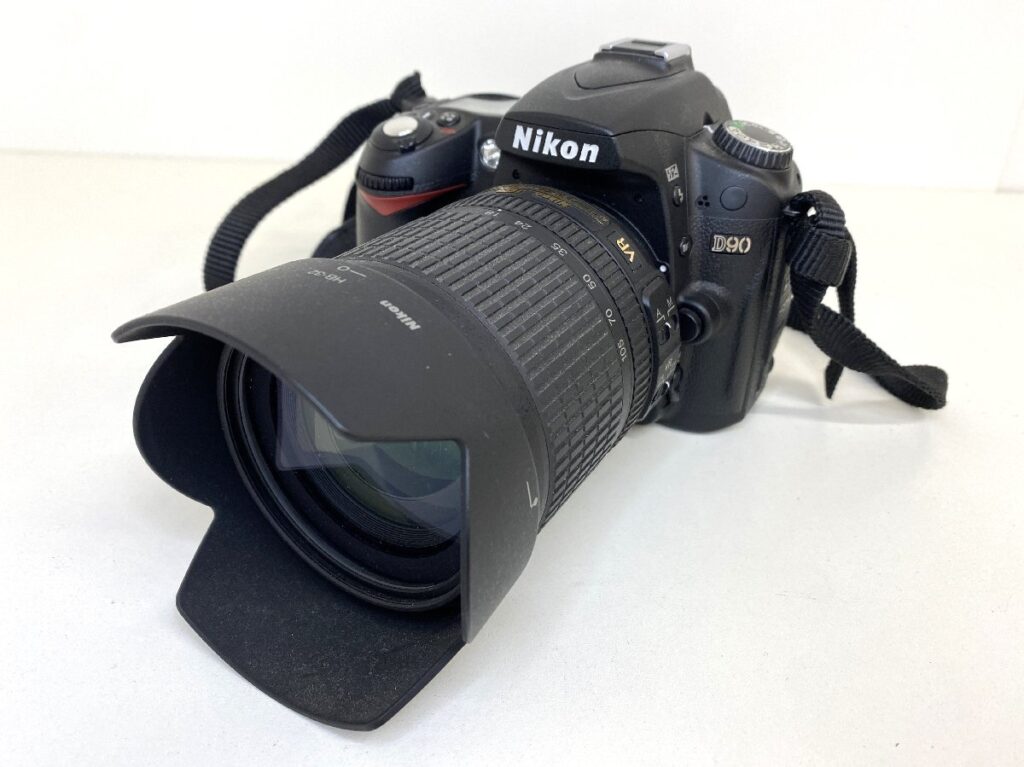Nikon D90 AF-S DX NIKKOR 18-105mm f/3.5-5.6G ED ニコン 一眼レフカメラ