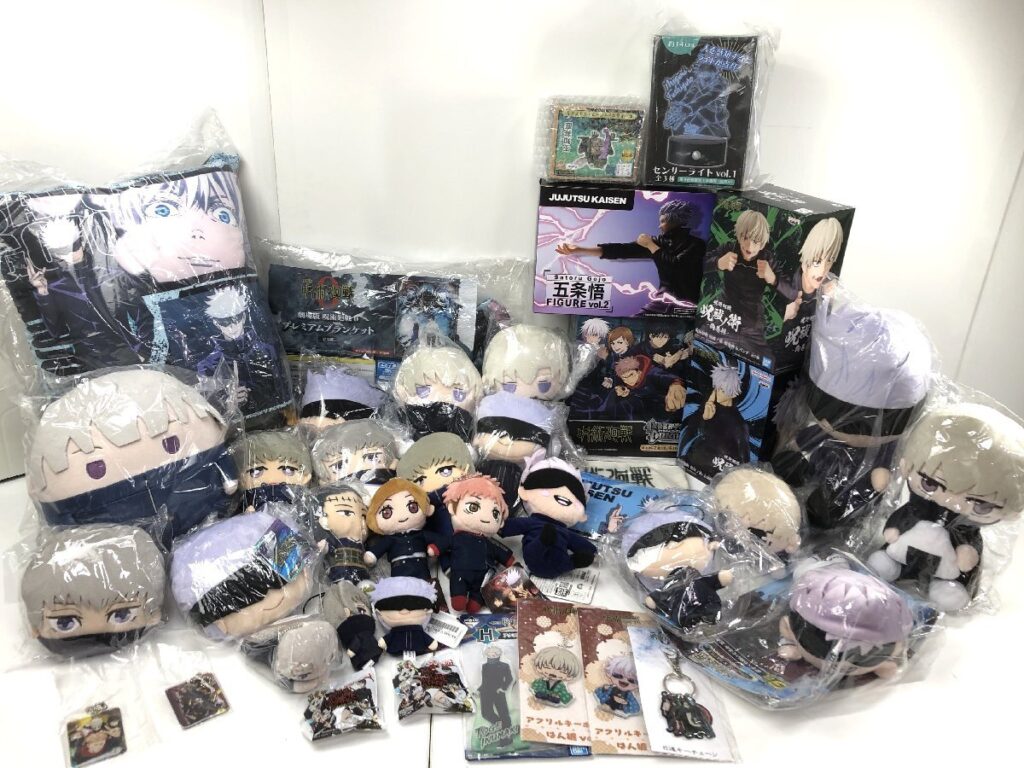 呪術廻戦 グッズ いろいろまとめて 未開封含め フィギュア/まくら/ぬいぐるみ/キーホルダーなど