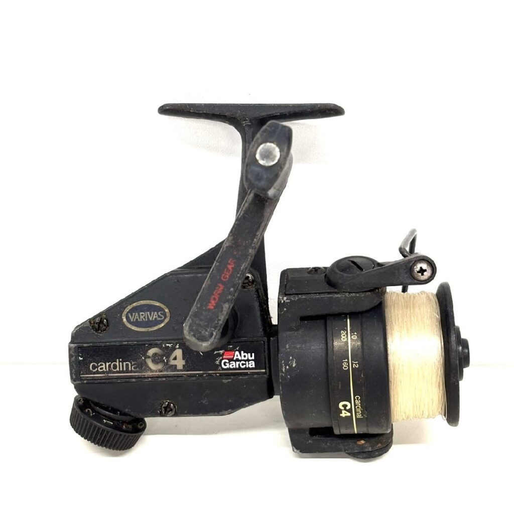 Abu Garcia リール cardinal C4 アブガルシア